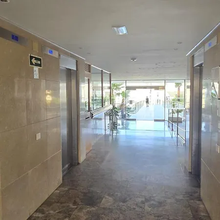 Trinisol 2 - Arena Apartment